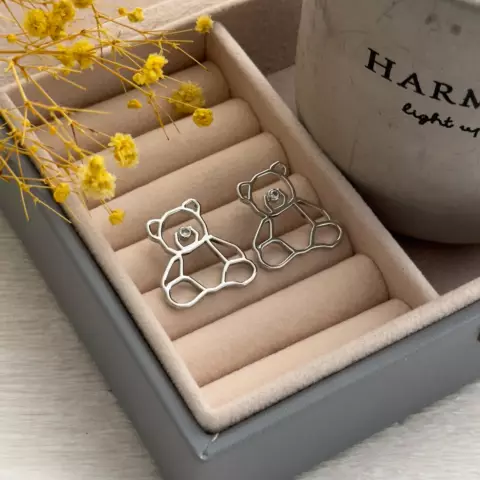 An image of a product called ayı formalı sırğa