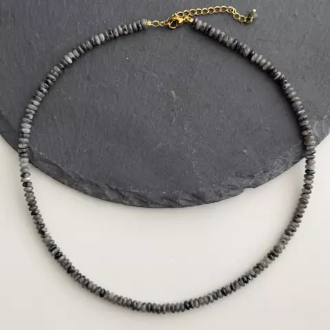 An image of a product called boyunbağı