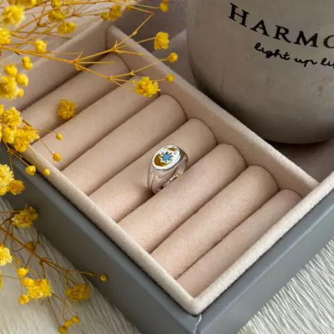 An image of a product called çeçələ barmaq üzüyü