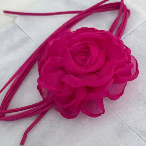 An image of a product called çəhrayı gül coker
