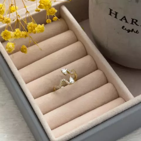 An image of a product called damla qaşlı üzük