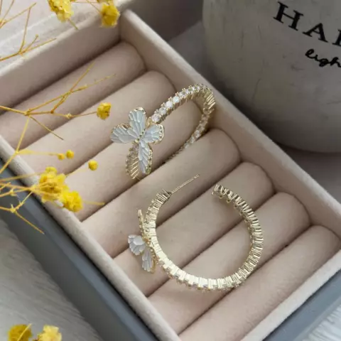 An image of a product called kəpənəkli qaşlı halqa